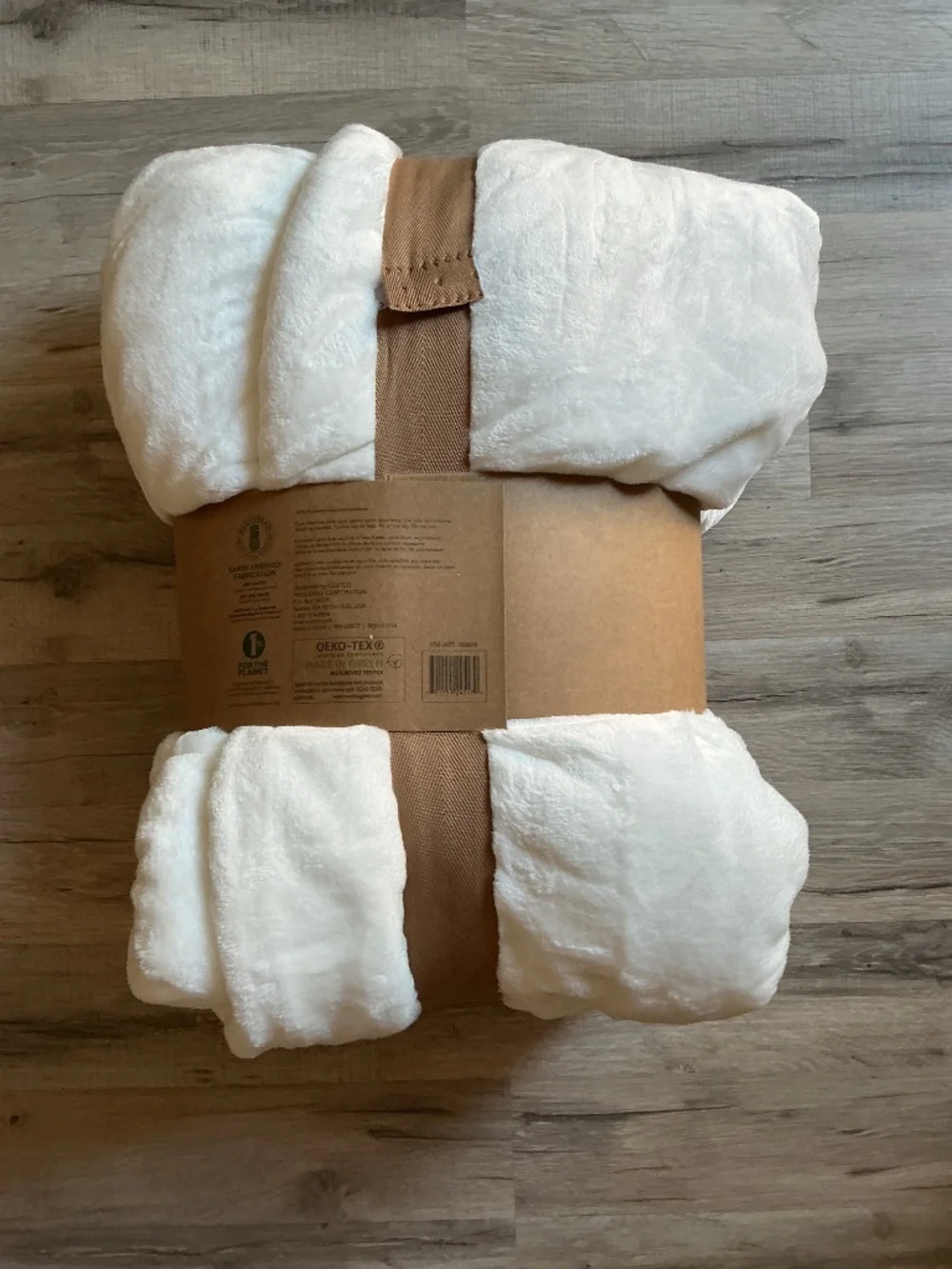 Berkshire Life Eco Soft Queen Blanket
